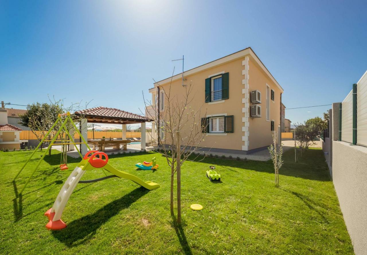 Villa Rosa Ventorum With Private Pool Near Split Kastela Bagian luar foto